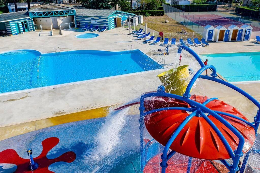 סן-ז'וליין-אן-בורן Mobil-Home Loic Camping Les Dunes De Contis מראה חיצוני תמונה